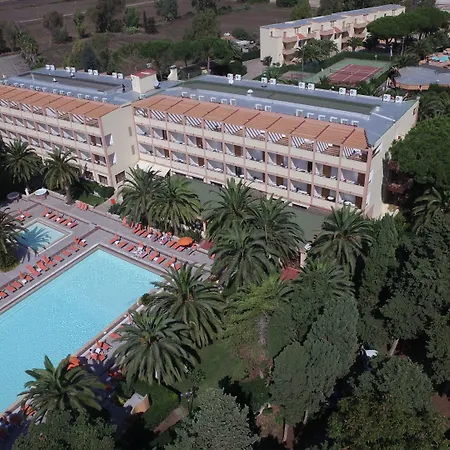 Hotel Oasis-2
